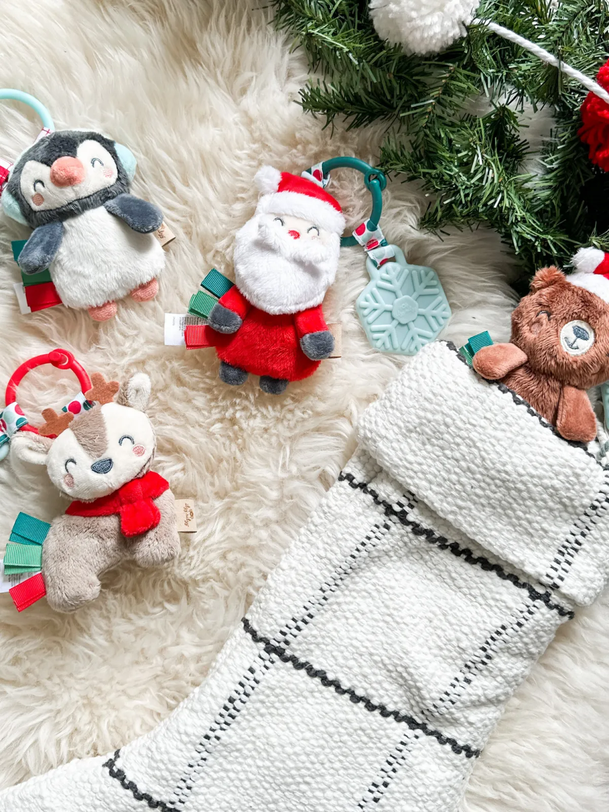 Holiday Itzy Pal Toy, Bear