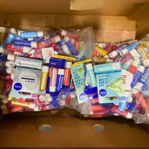 Nivea Lip Balms and Lip Scrubs Different Flavors 0.17OZ & 0.18OZ (144 Pcs Lot)
