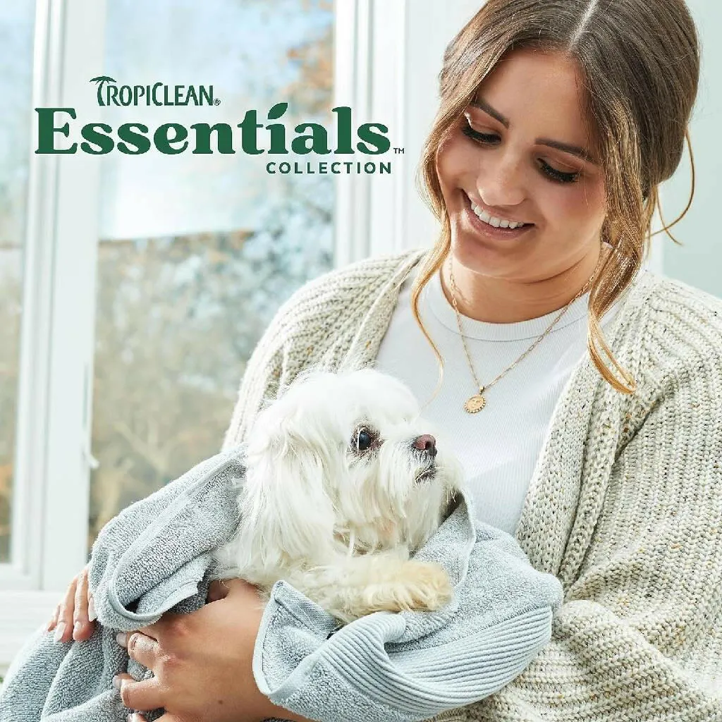 TropiClean Essentials Shea Butter Moisturizing Conditioner for Dogs, Puppies, and Cats (16 oz)